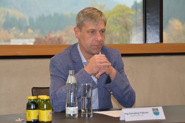 „Elf Lügen in elf Minuten“ – Wie Bürgermeister Falkner die Öffentlichkeit täuscht